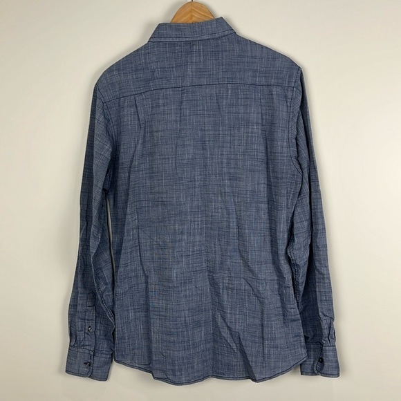 Airwalk Button Down Shirt Blue Chambray Long Sleeve Skater Grunge Sz L 90s Y2K - Picture 3 of 11
